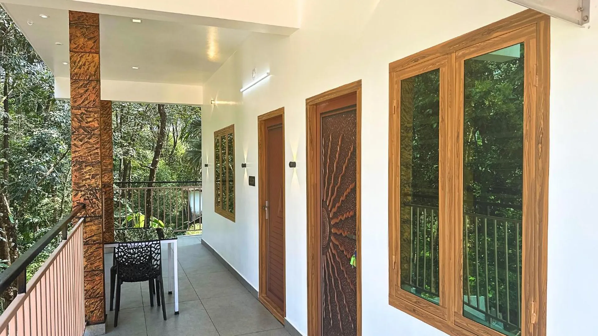 Country house Chakkantharas Premium Villa Athirappilly